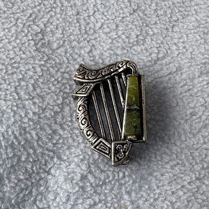Irish Sol D’or Rhodium Plated Green Connemara Marble Harp Brooch